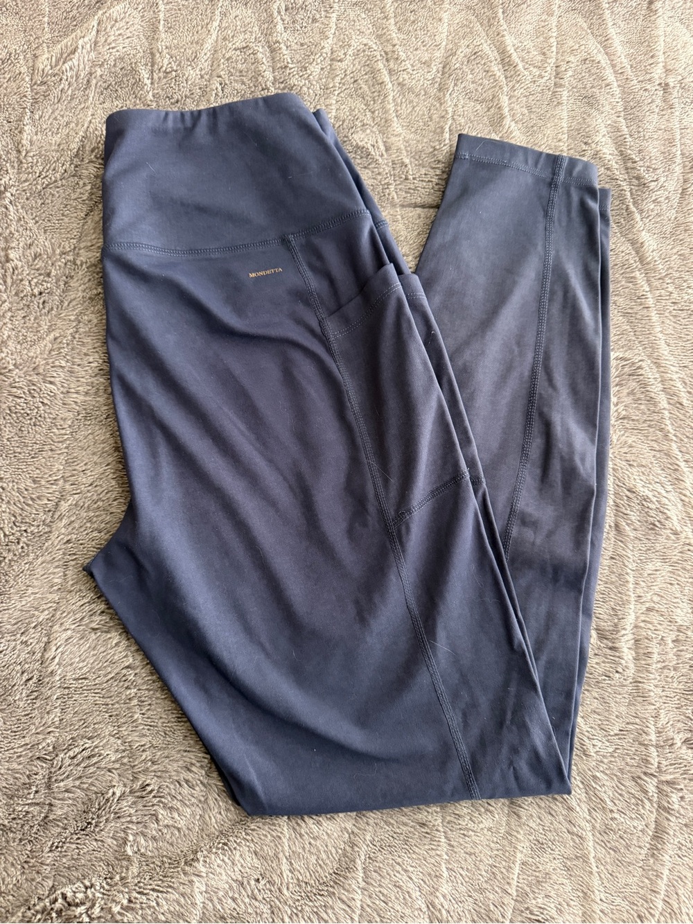 Women’s Navy Active Performance yoga Pants